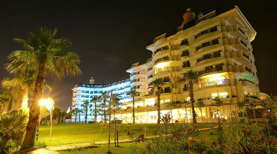 Heaven Beach Resort & Spa