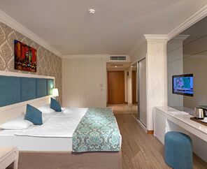 Heaven Beach Resort & Spa