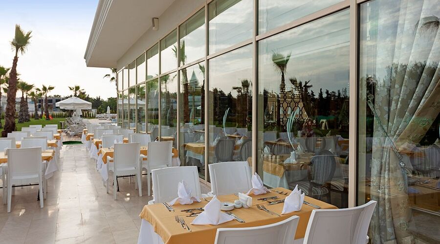 Heaven Beach Resort & Spa