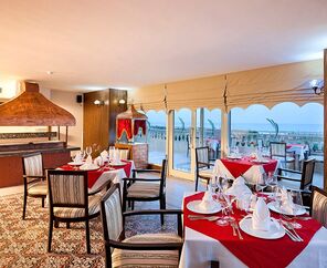 Heaven Beach Resort & Spa