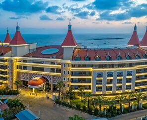 Kirman Leodikya Resort 5*