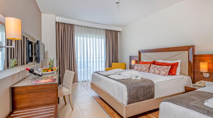 Kirman Leodikya Resort 5*