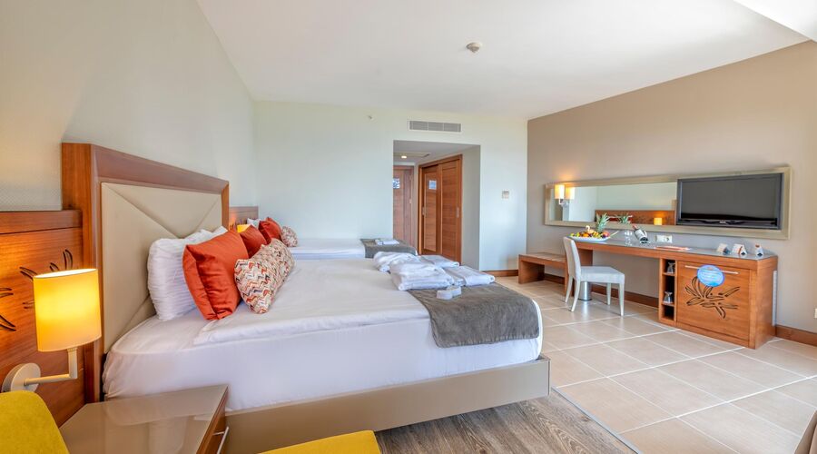 Kirman Leodikya Resort 5*