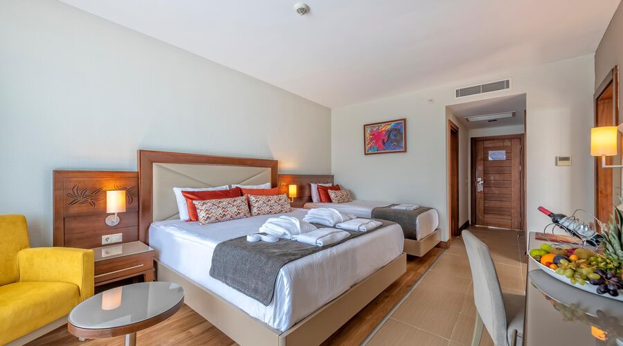 Kirman Leodikya Resort 5*