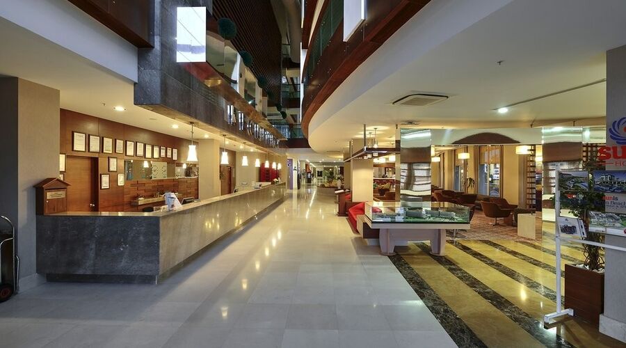 Sunis Evren Beach Hotel & Spa 5*
