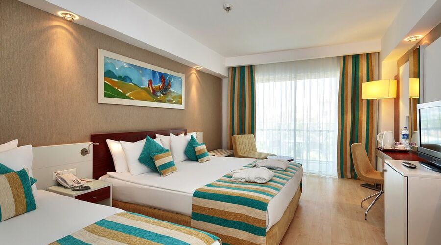 Sunis Evren Beach Hotel & Spa 5*