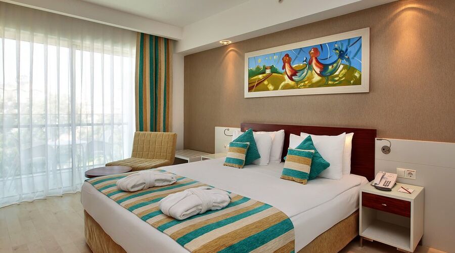 Sunis Evren Beach Hotel & Spa 5*