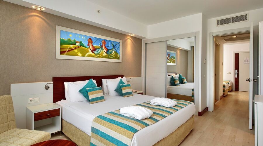 Sunis Evren Beach Hotel & Spa 5*