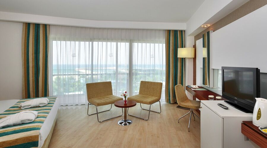 Sunis Evren Beach Hotel & Spa 5*