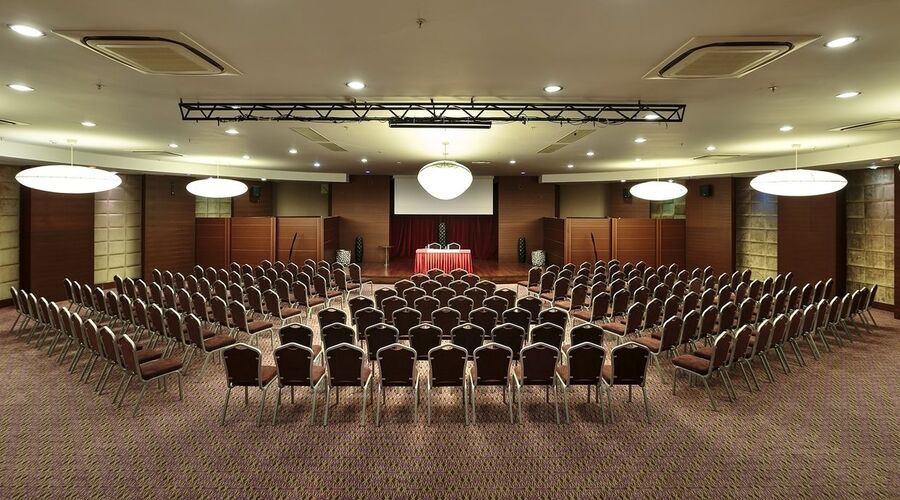 Sunis Evren Beach Hotel & Spa 5*
