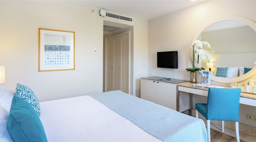 The Xanthe Resort & Spa Hotel