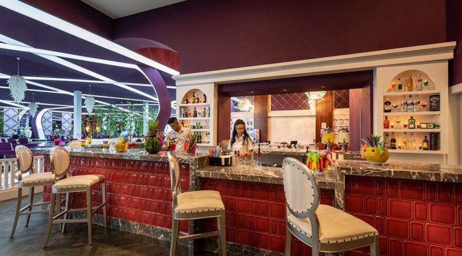 Vikingen Infinity Resort & Spa