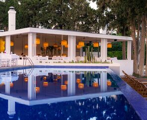 Liv Hotel By Bellazure