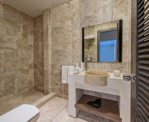 Sarpedor Boutique Hotel