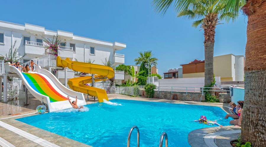 Bendis Beach Hotel  4*