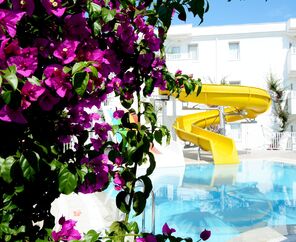 Bendis Beach Hotel  4*