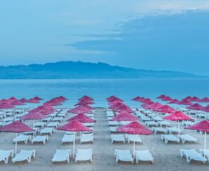 Bendis Beach Hotel  4*