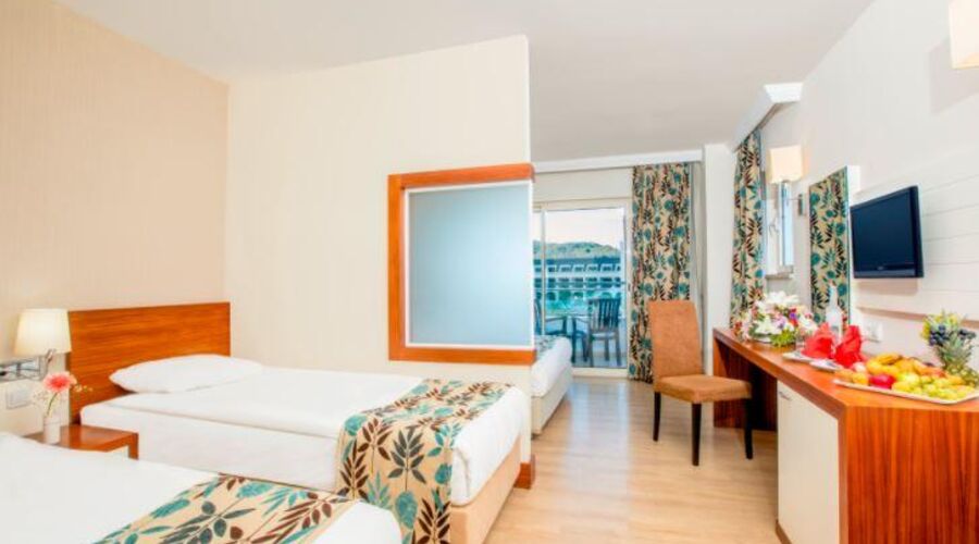 Greenwood Kemer Resort 5*