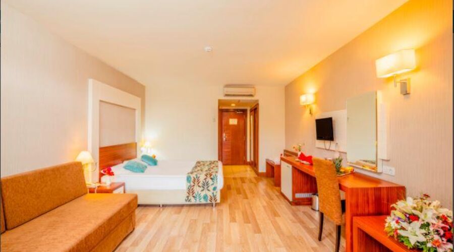 Greenwood Kemer Resort 5*