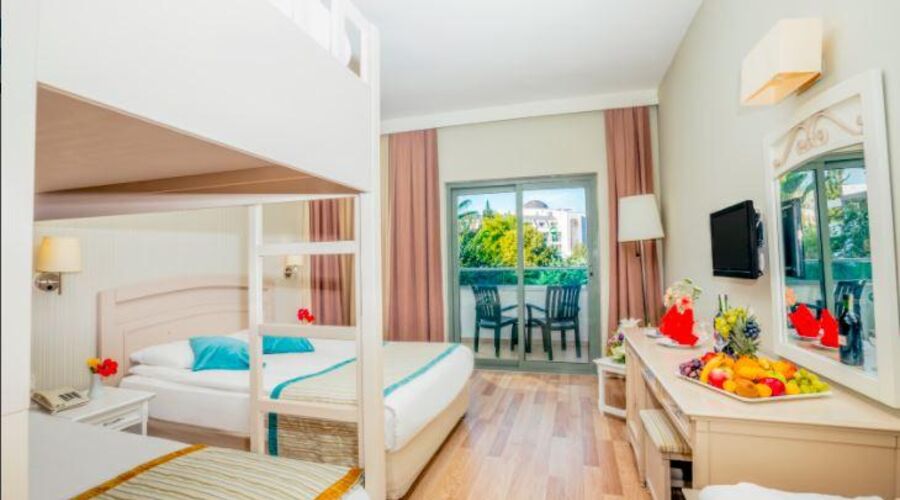 Greenwood Kemer Resort 5*