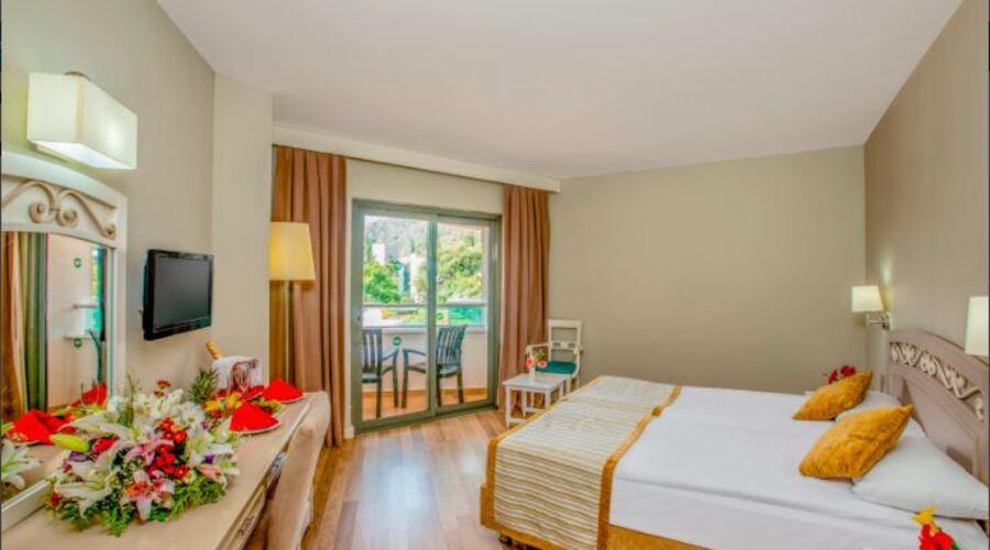 Greenwood Kemer Resort 5*