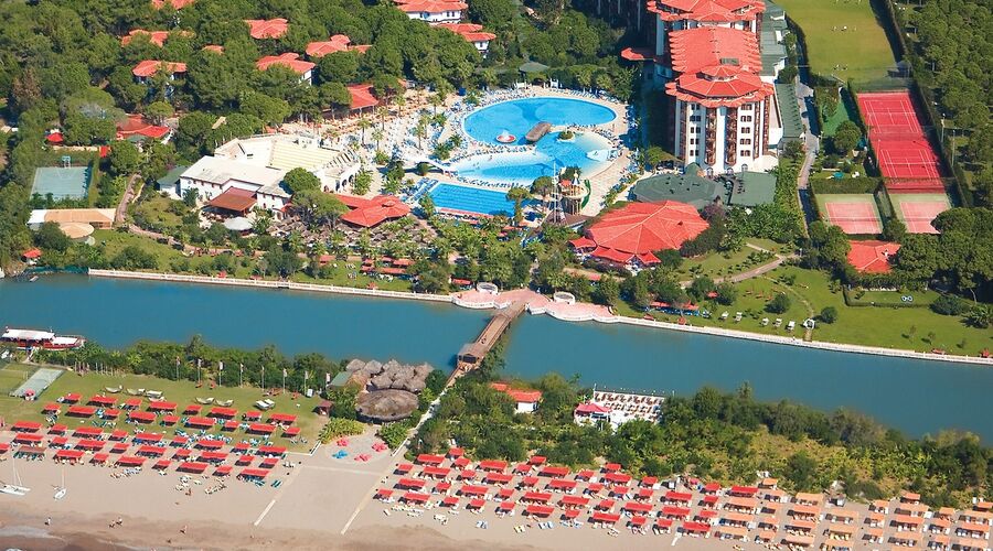 Selectum Family Resort 5*
