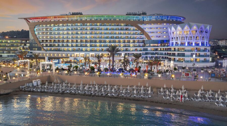 Granada Luxury Okurcalar