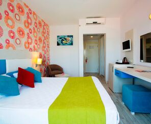 Ramada Resort By Wyndham Side 4*