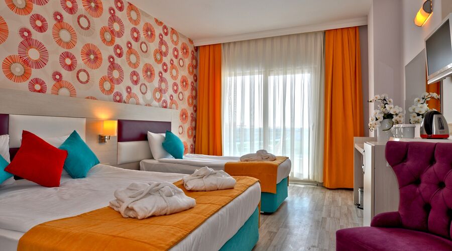 Ramada Resort By Wyndham Side 4*