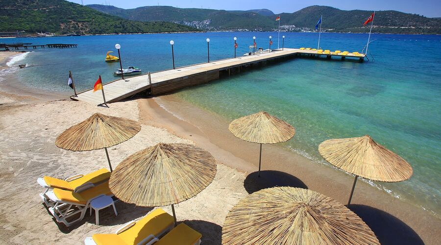 DoubleTree By Hilton Bodrum Işıl Club Resort  5*