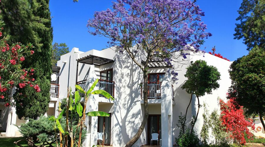 DoubleTree By Hilton Bodrum Işıl Club Resort  5*