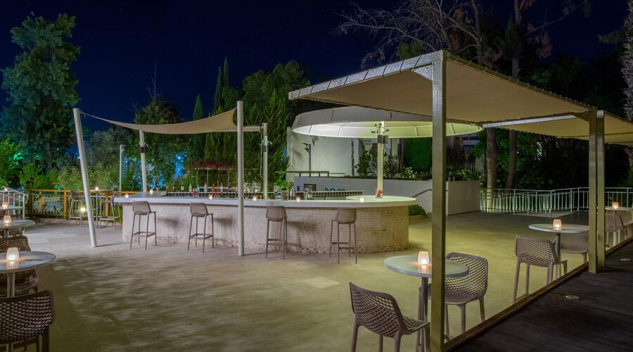 DoubleTree By Hilton Bodrum Işıl Club Resort  5*