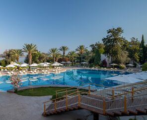 DoubleTree By Hilton Bodrum Işıl Club Resort  5*