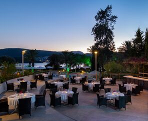 DoubleTree By Hilton Bodrum Işıl Club Resort  5*