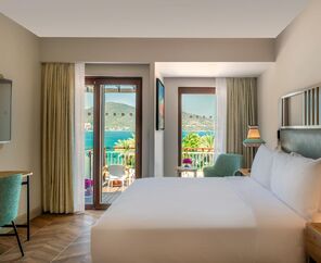 DoubleTree By Hilton Bodrum Işıl Club Resort  5*