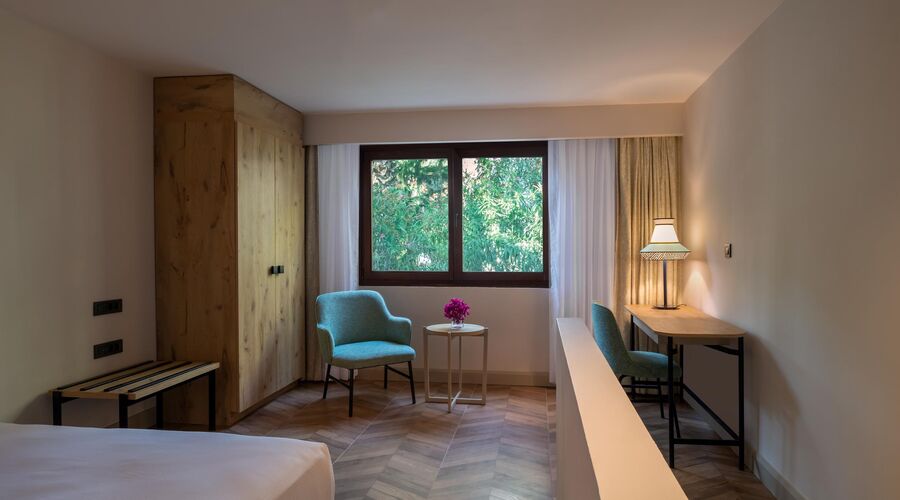 DoubleTree By Hilton Bodrum Işıl Club Resort  5*