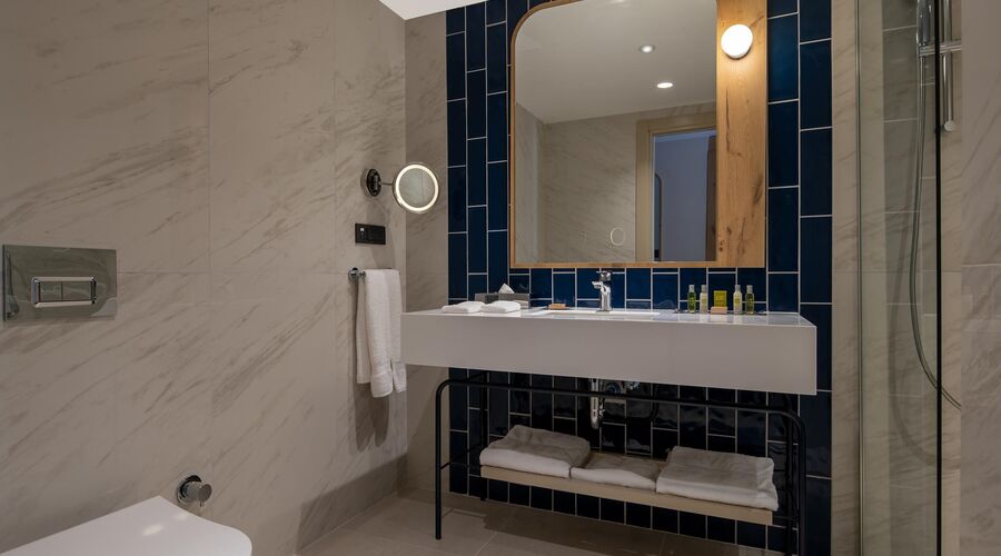 DoubleTree By Hilton Bodrum Işıl Club Resort  5*