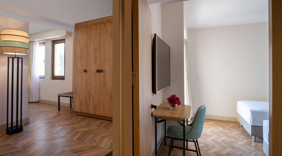 DoubleTree By Hilton Bodrum Işıl Club Resort  5*