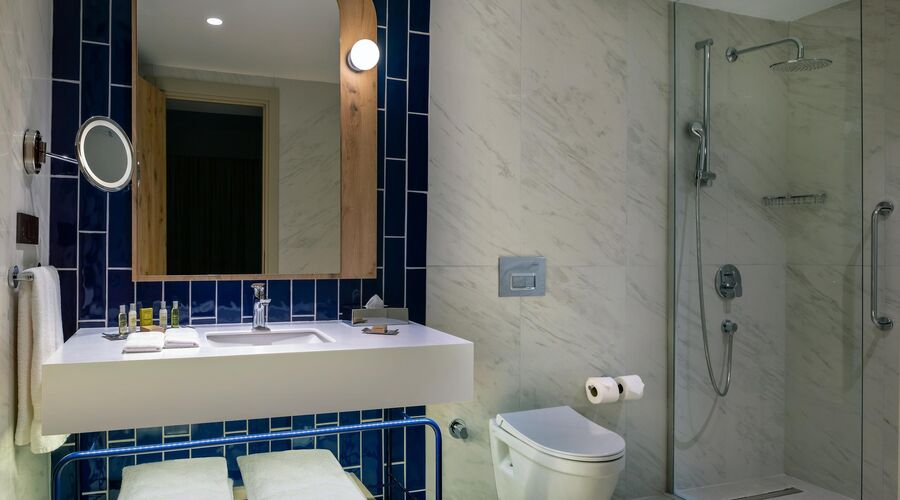 DoubleTree By Hilton Bodrum Işıl Club Resort  5*