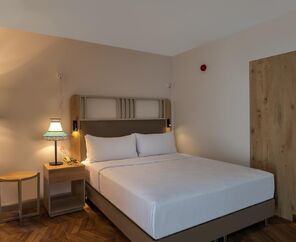 DoubleTree By Hilton Bodrum Işıl Club Resort  5*