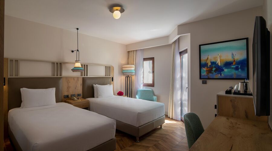 DoubleTree By Hilton Bodrum Işıl Club Resort  5*