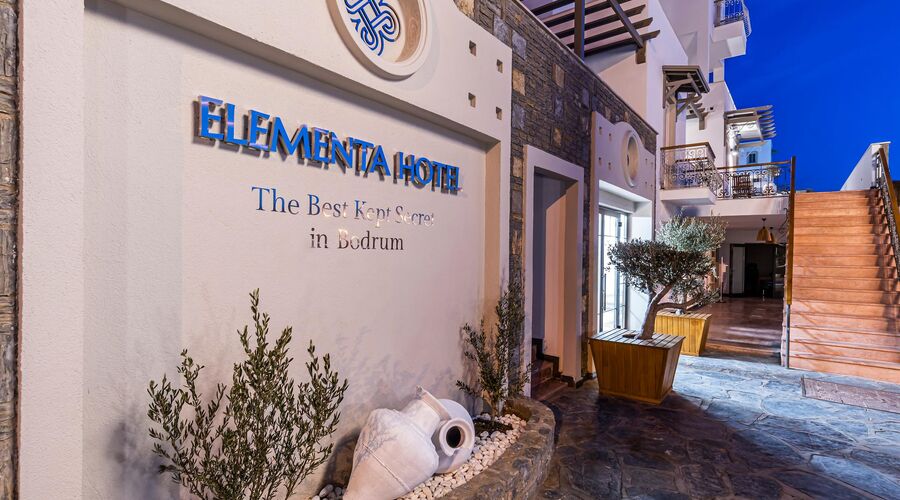 Elementa Boutique Hotel