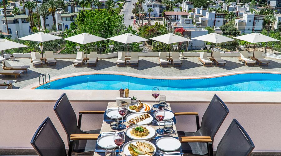 Elementa Boutique Hotel