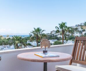 Elementa Boutique Hotel