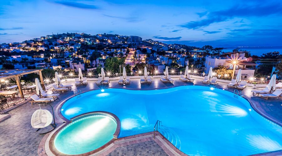 Elementa Boutique Hotel