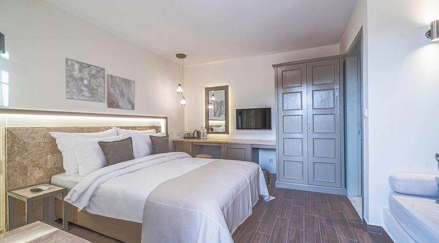 Elementa Boutique Hotel