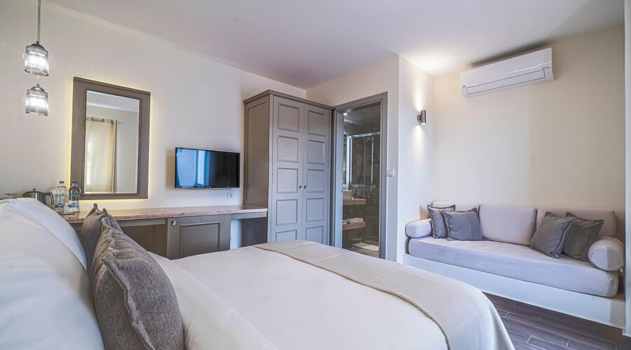 Elementa Boutique Hotel