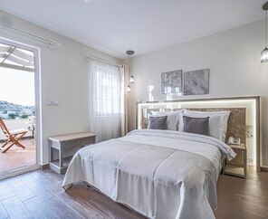 Elementa Boutique Hotel