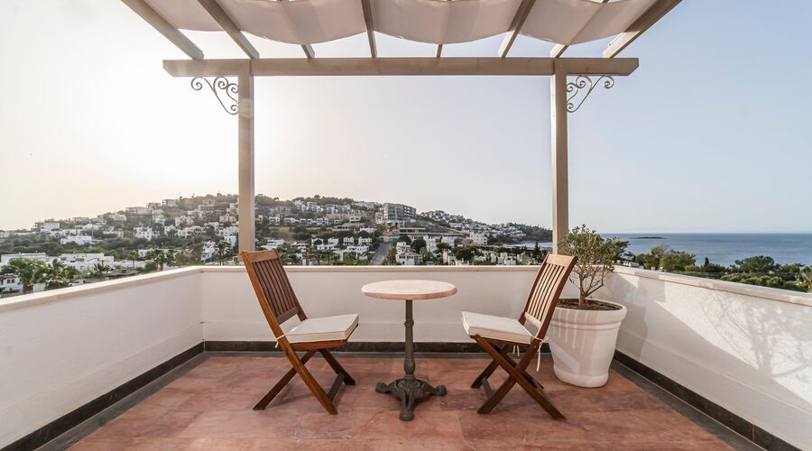 Elementa Boutique Hotel