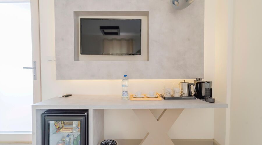 Elementa Boutique Hotel